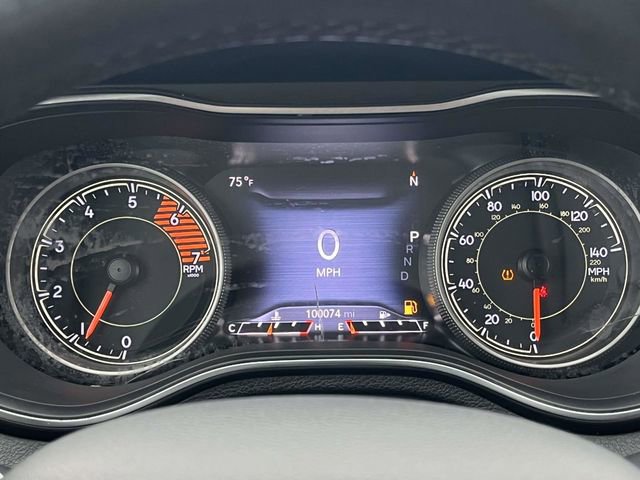 Used 2019 Jeep Cherokee Limited AWD/4WD image 36