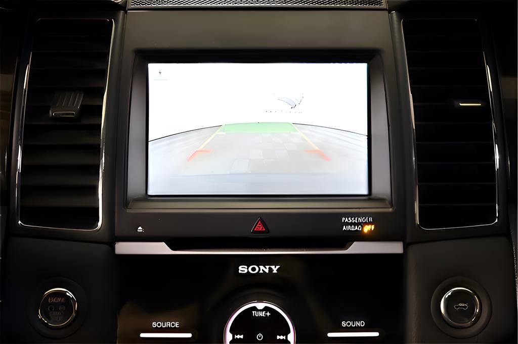 Used 2019 Ford Taurus Limited FWD image 21