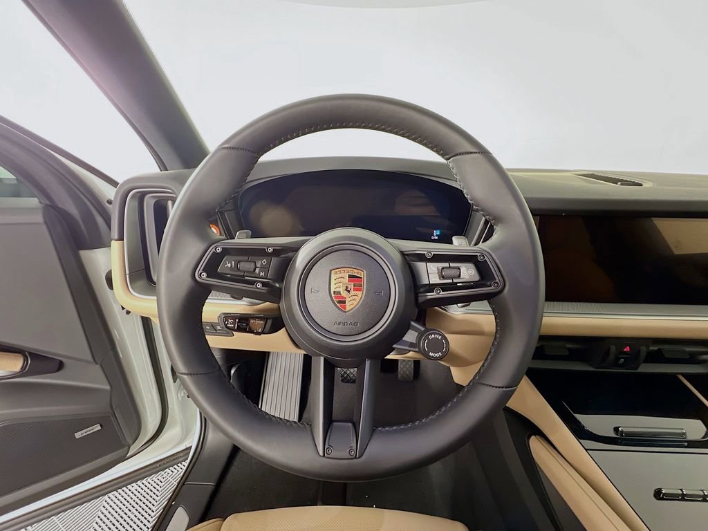 New 2026 Porsche Cayenne image 12