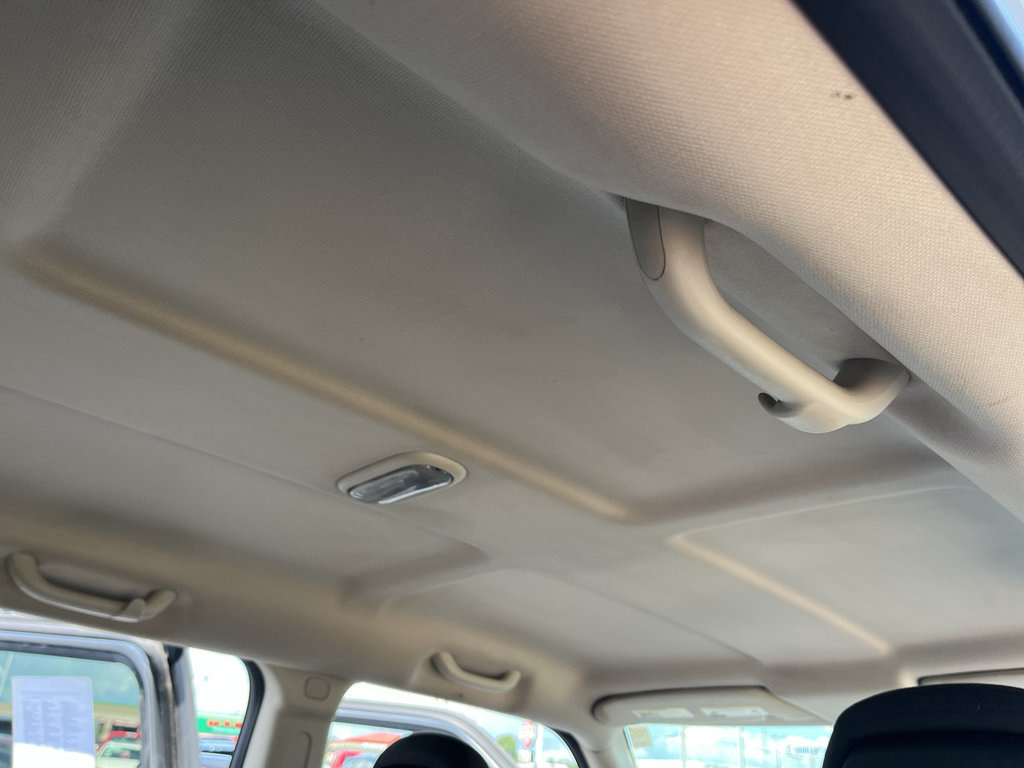 Used 2016 Jeep Patriot Latitude FWD image 38