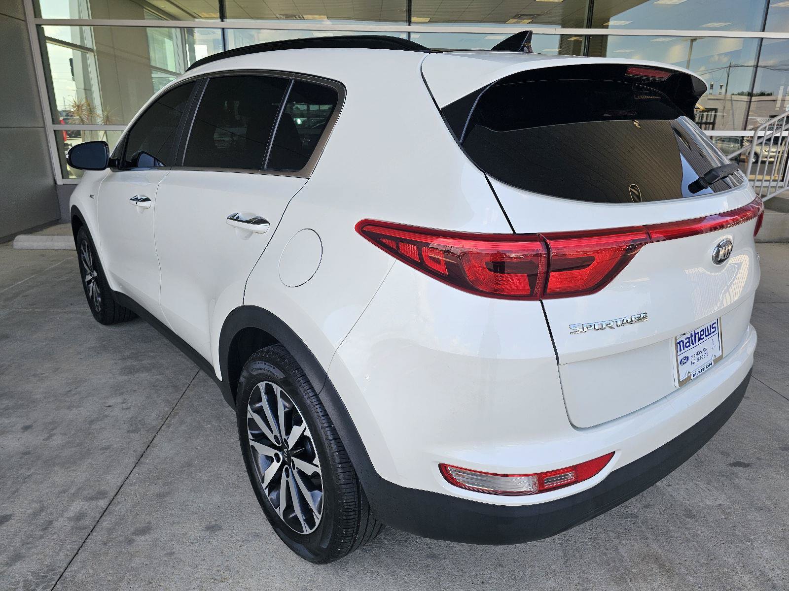 Used 2019 Kia Sportage EX w/ EX Premium Package AWD/4WD image 3