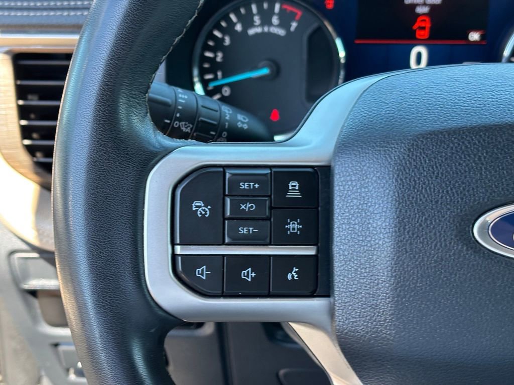 Used 2024 Ford Expedition Limited AWD/4WD image 18