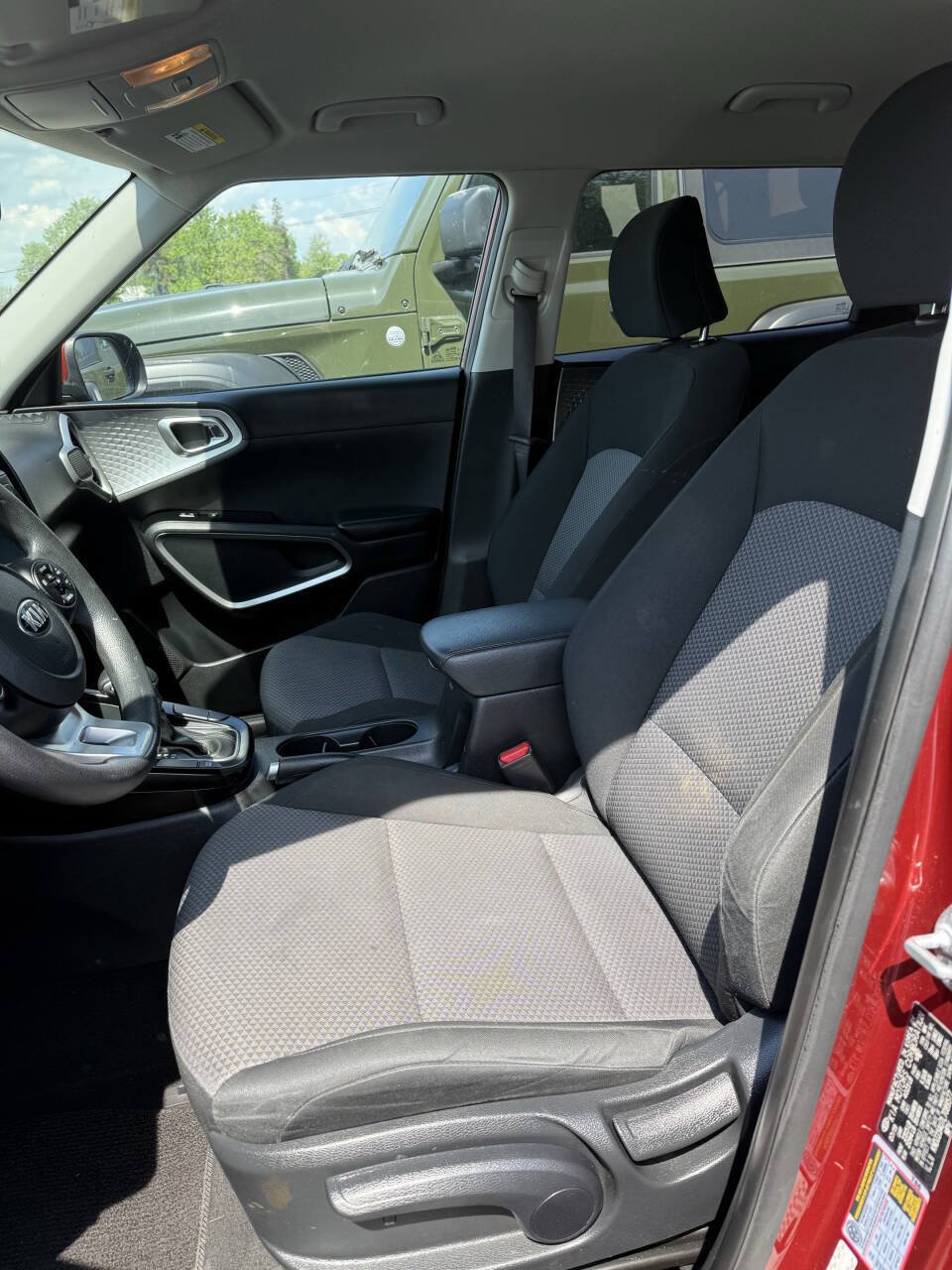 Used 2020 Kia Soul LX FWD image 5