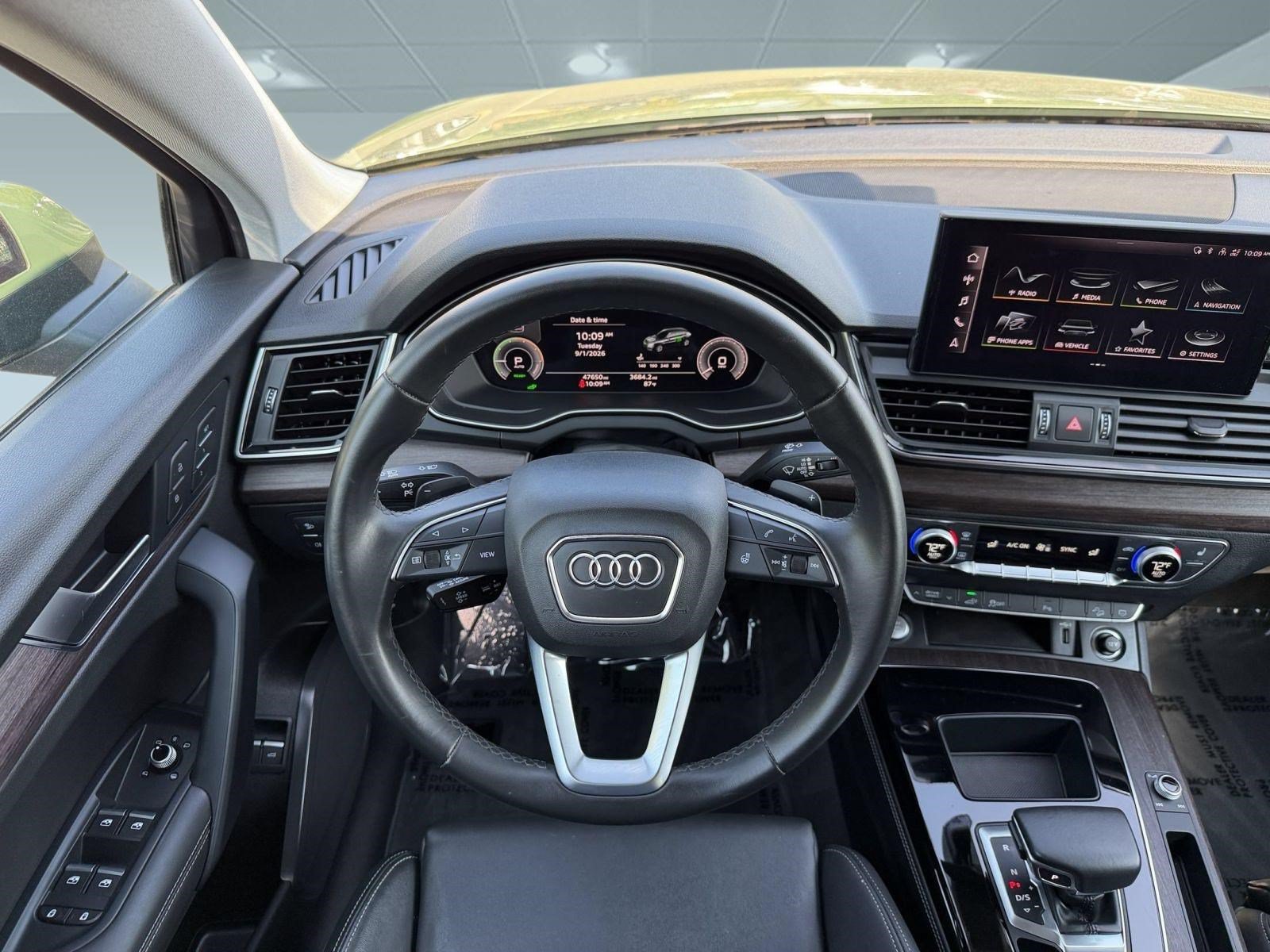 Used 2022 Audi Q5 e Premium Plus AWD/4WD image 29