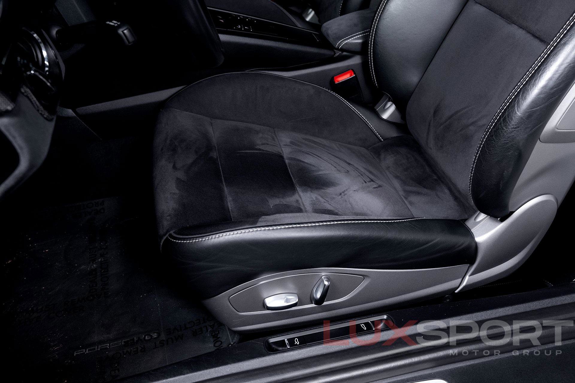 Used 2017 Porsche 911 Carrera GTS w/ GTS Interior Package image 19