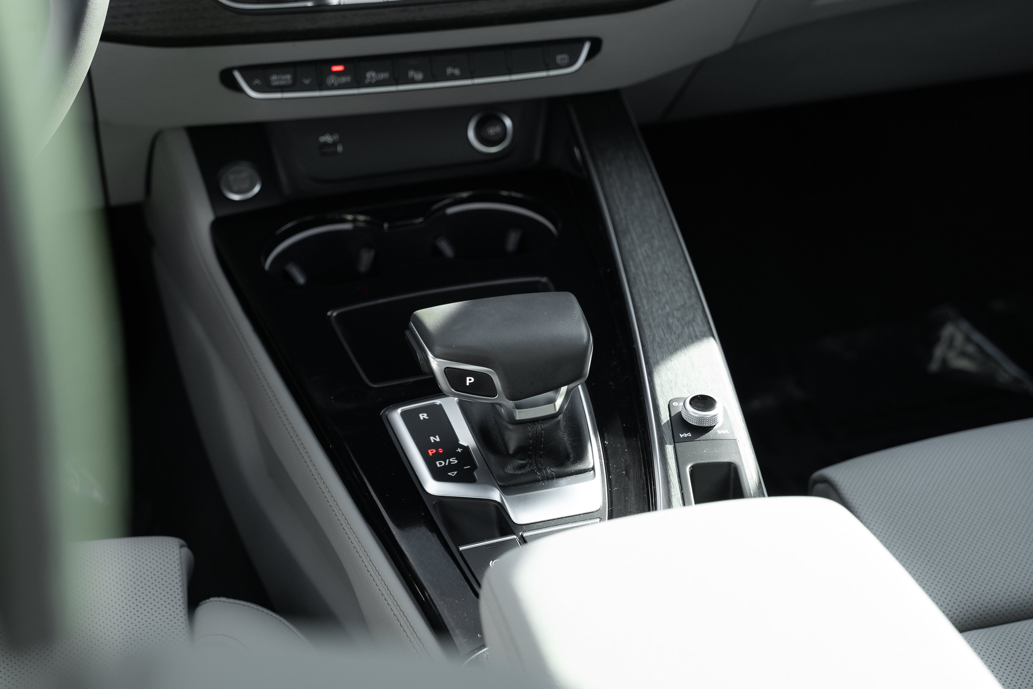 Certified 2025 Audi A5 2.0T Prestige AWD/4WD image 11