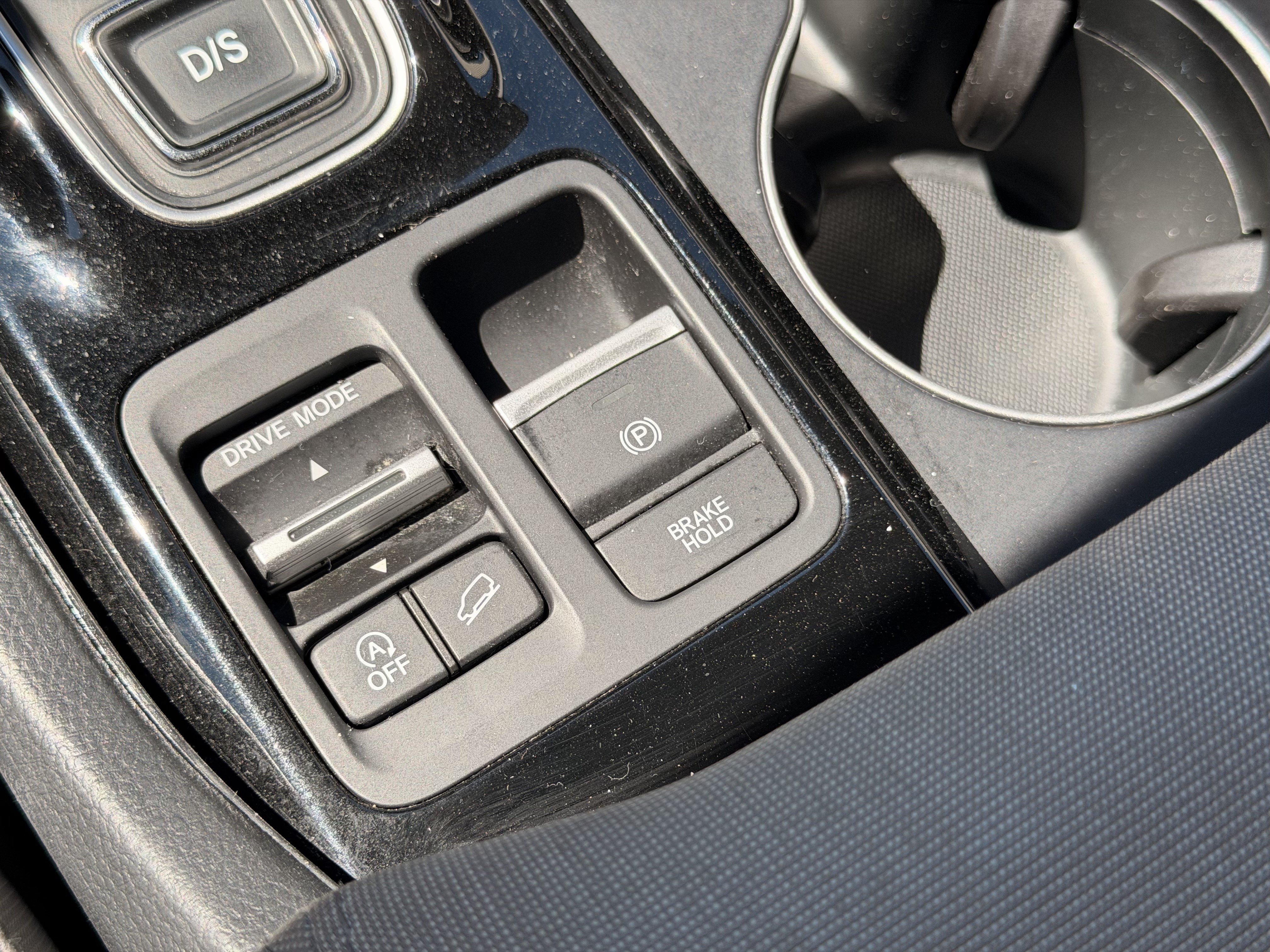 Certified 2024 Honda Pilot LX image 19
