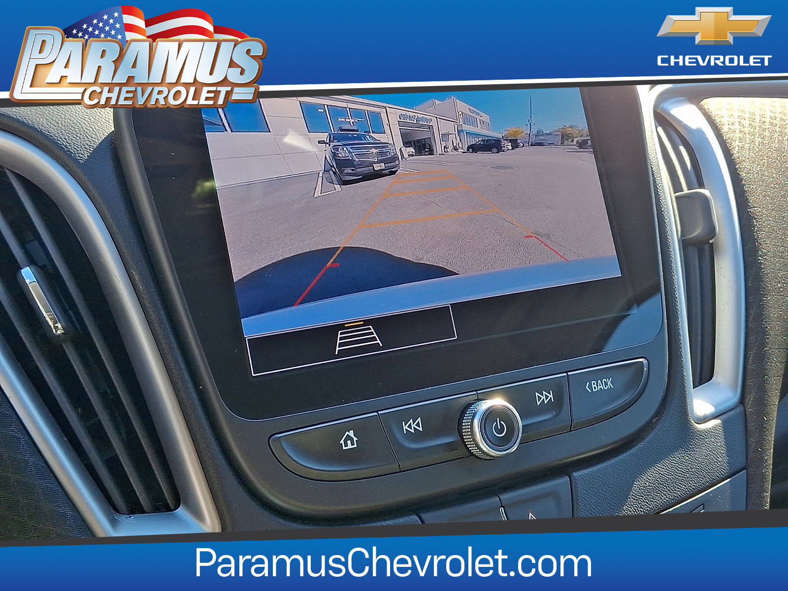 Used 2025 Chevrolet Malibu LT FWD image 18