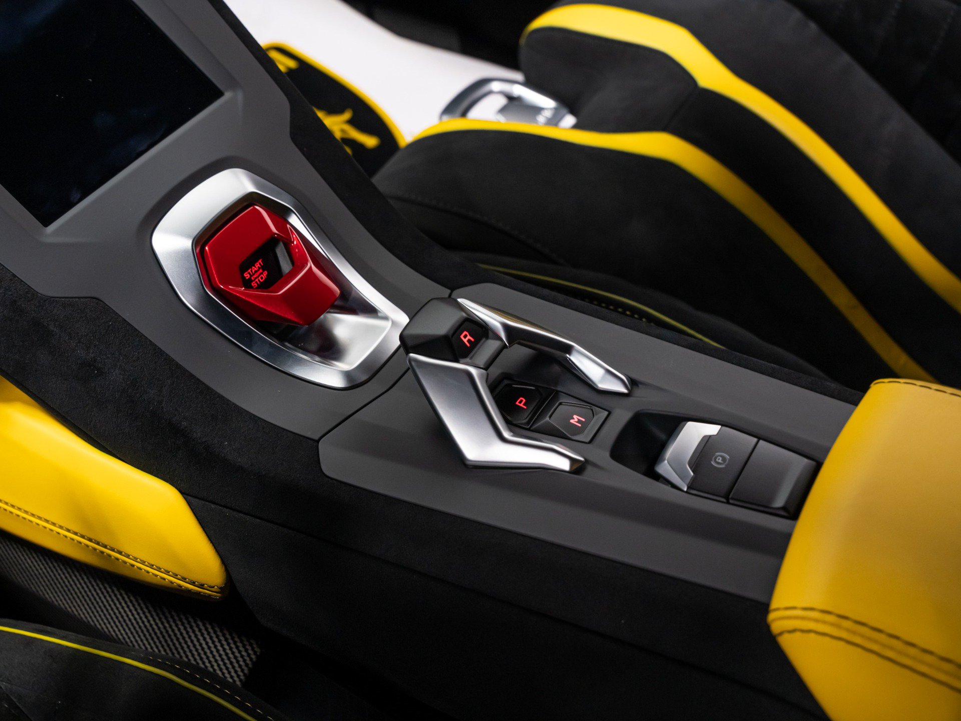Used 2022 Lamborghini Huracan STO RWD image 61