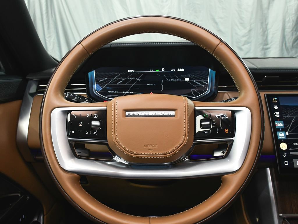 Used 2024 Land Rover Range Rover Autobiography image 42