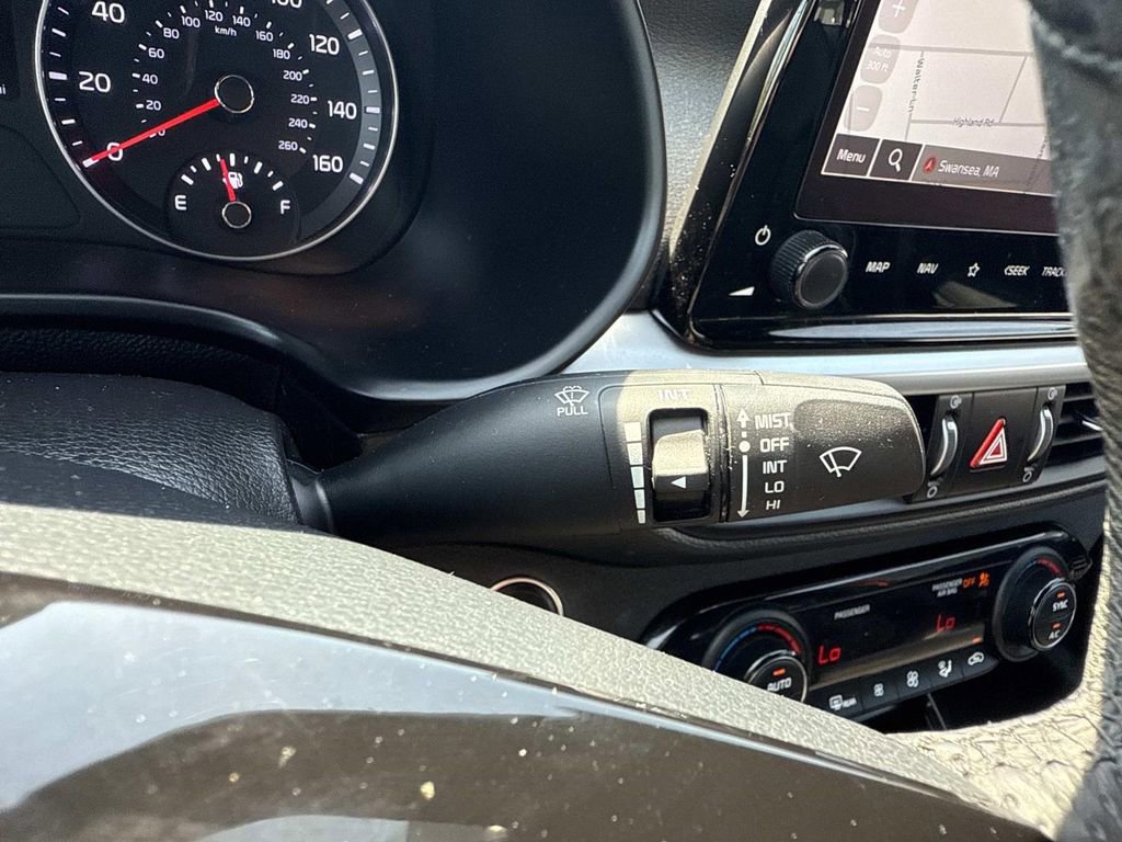 Used 2023 Kia Forte GT-Line w/ GT-Line Technology Package FWD image 33