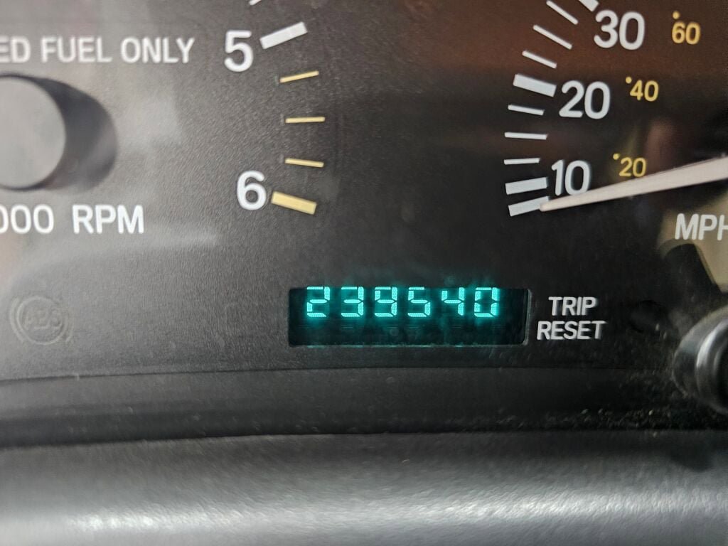 Used 1999 Jeep Cherokee Sport AWD/4WD image 25