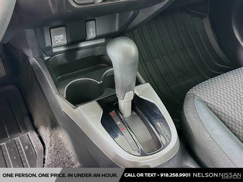 Used 2018 Honda Fit LX image 16