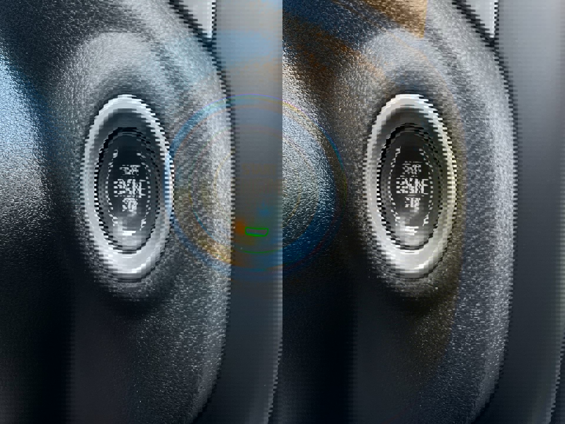 Certified 2020 Chevrolet Silverado 1500 High Country w/ Technology Package image 17