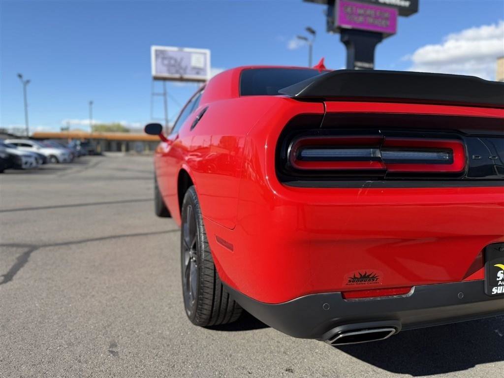 Used 2020 Dodge Challenger GT w/ Plus Package image 12