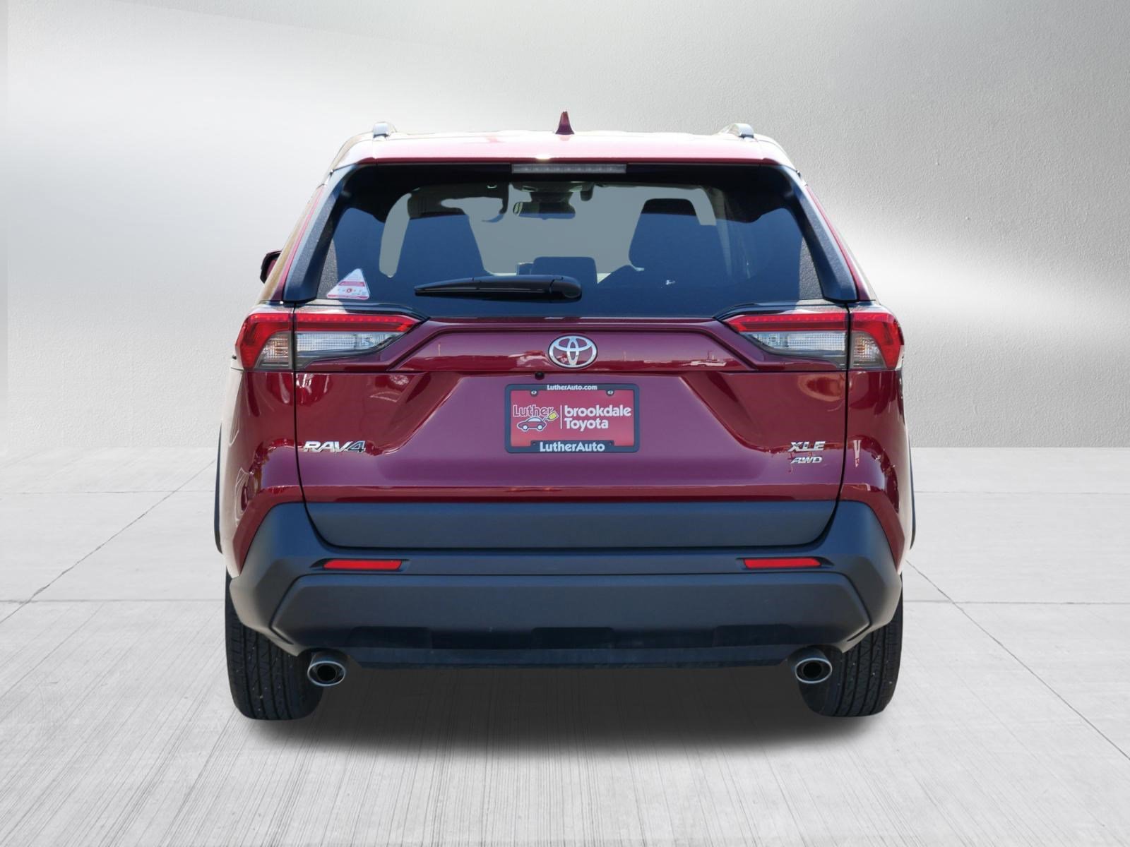 Used 2025 Toyota RAV4 XLE w/ Convenience Package AWD/4WD image 6