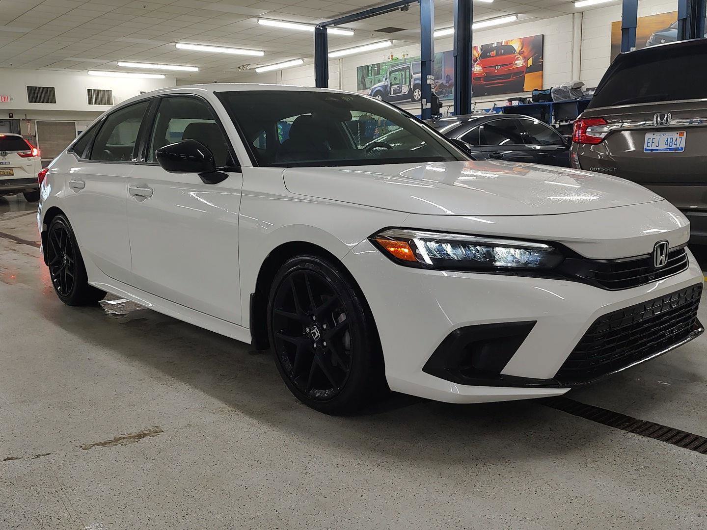 Certified 2024 Honda Civic Sport image 4