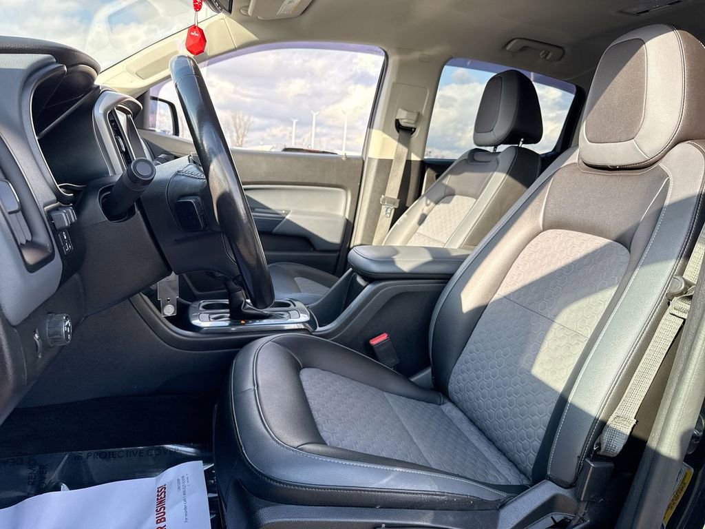 Used 2018 Chevrolet Colorado Z71 image 11