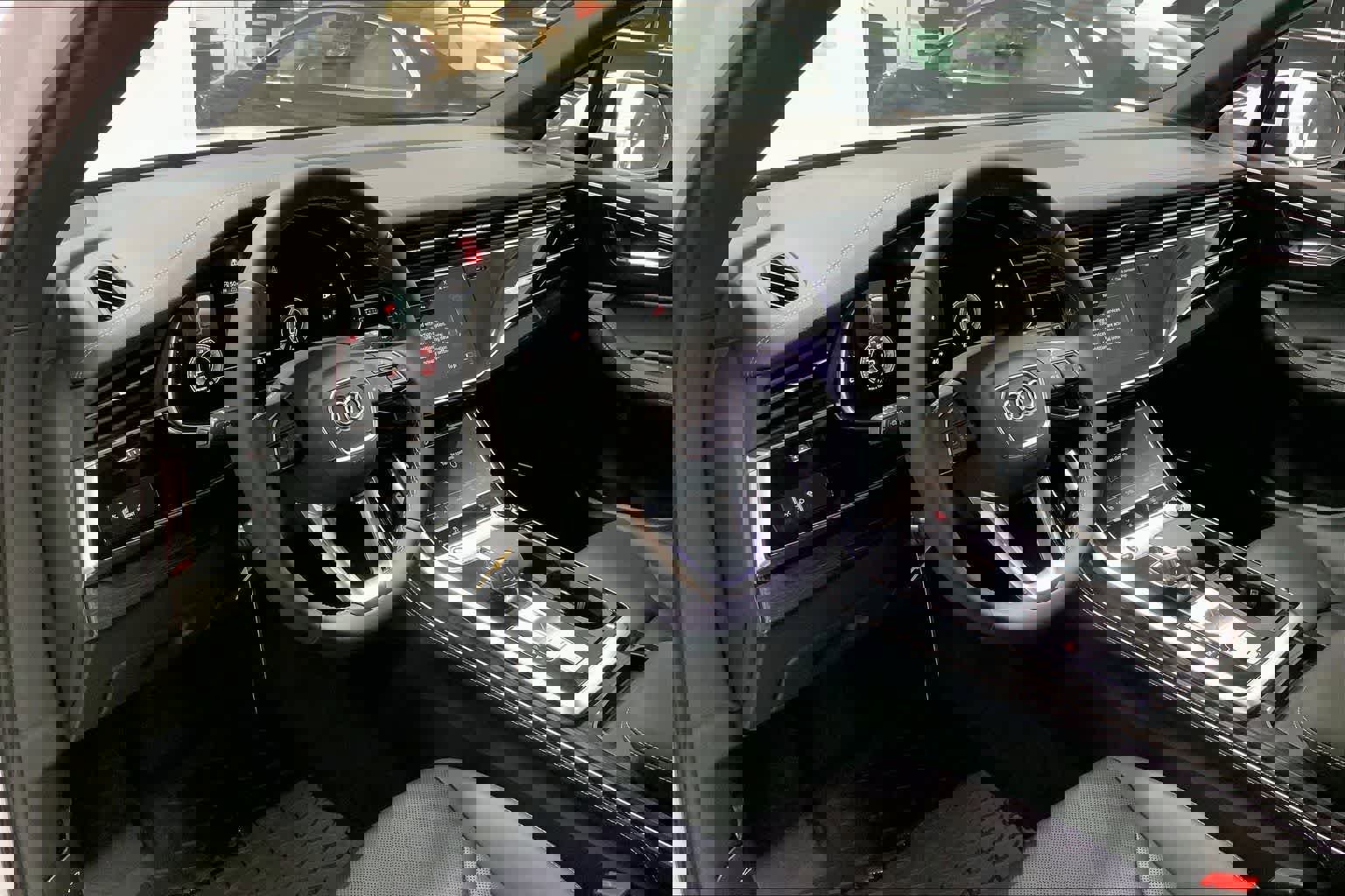 New 2026 Audi Q7 3.0T Premium Plus image 2