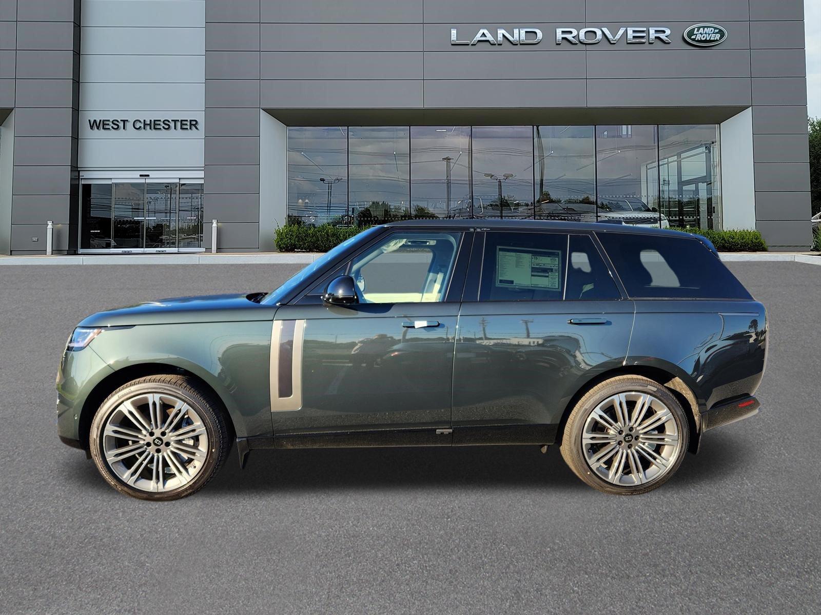 New 2027 Land Rover Range Rover SE AWD/4WD image 5
