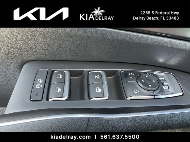 New 2026 Kia Sorento S w/ S Panoramic Sunroof Package FWD image 16