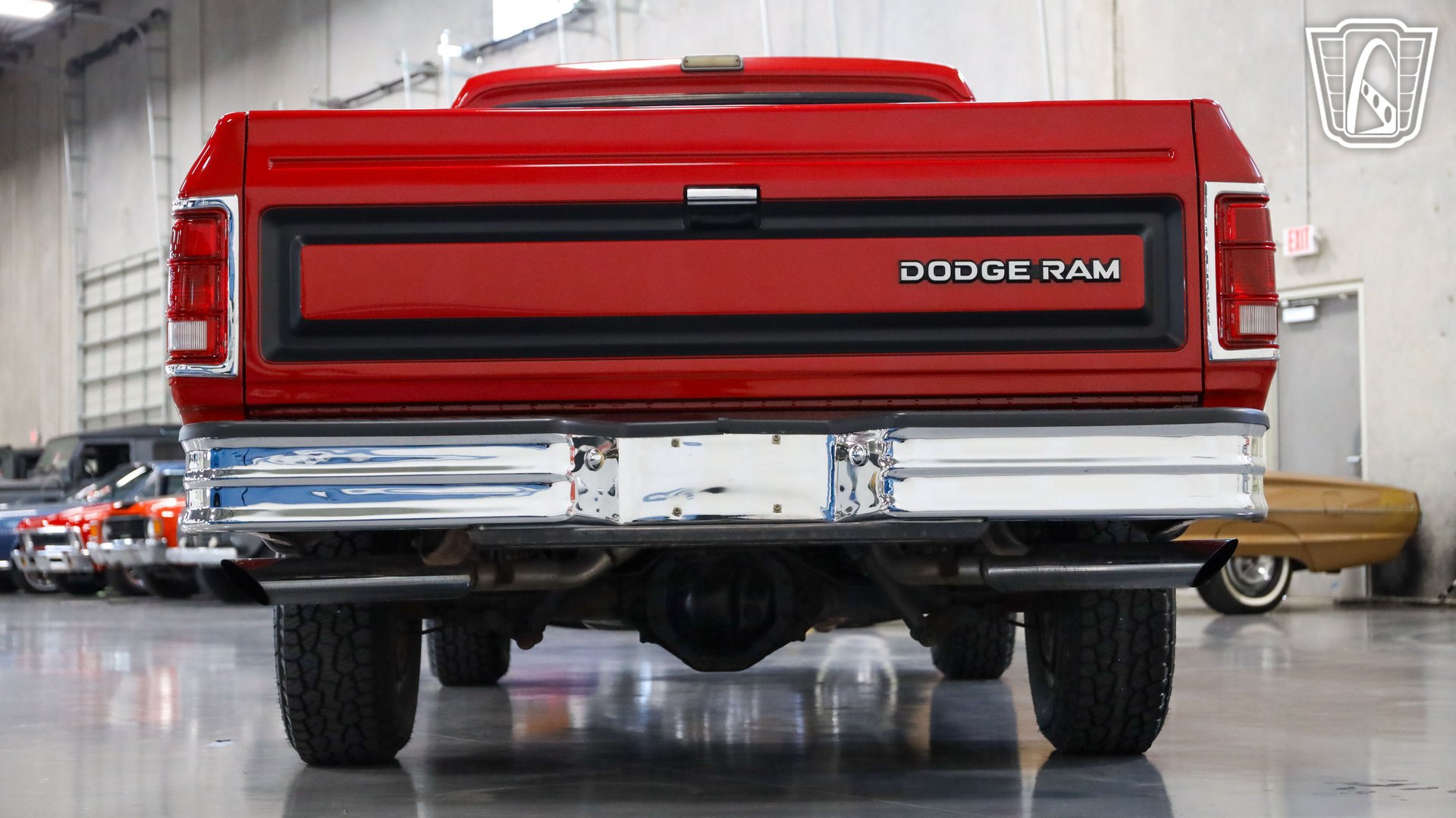 Used 1992 Dodge D/W Truck 150 RWD image 31