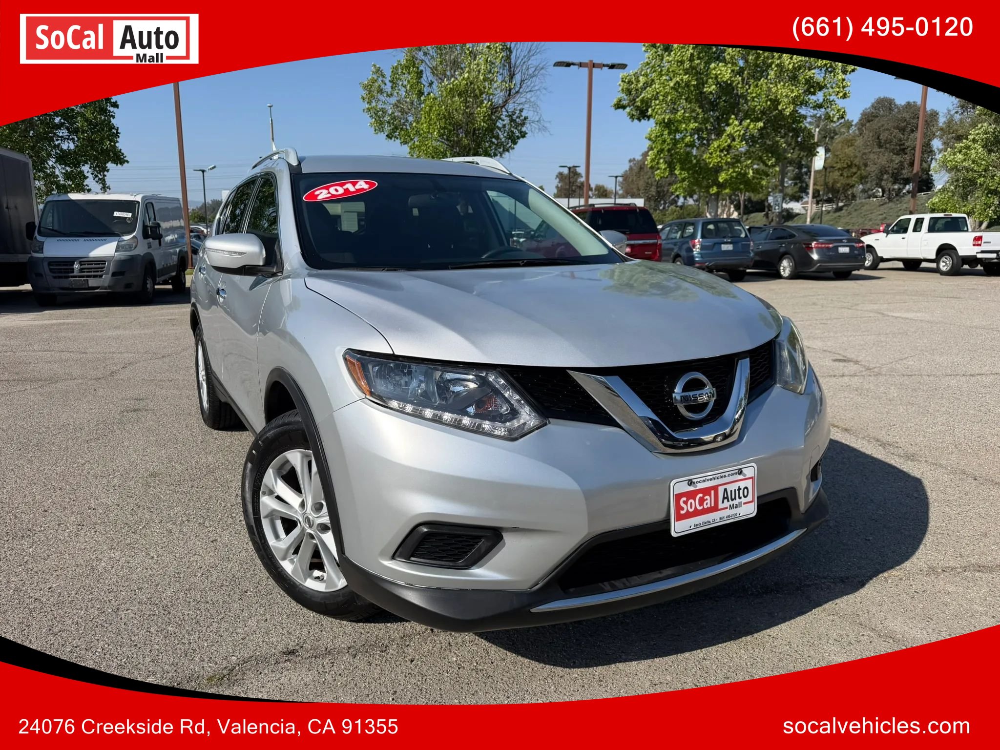 Used 2014 Nissan Rogue SV FWD image 1