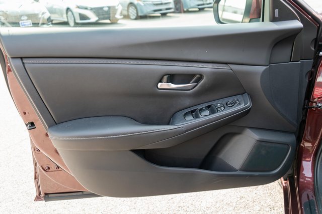 Certified 2024 Nissan Sentra SV w/ All-Weather Package FWD image 17