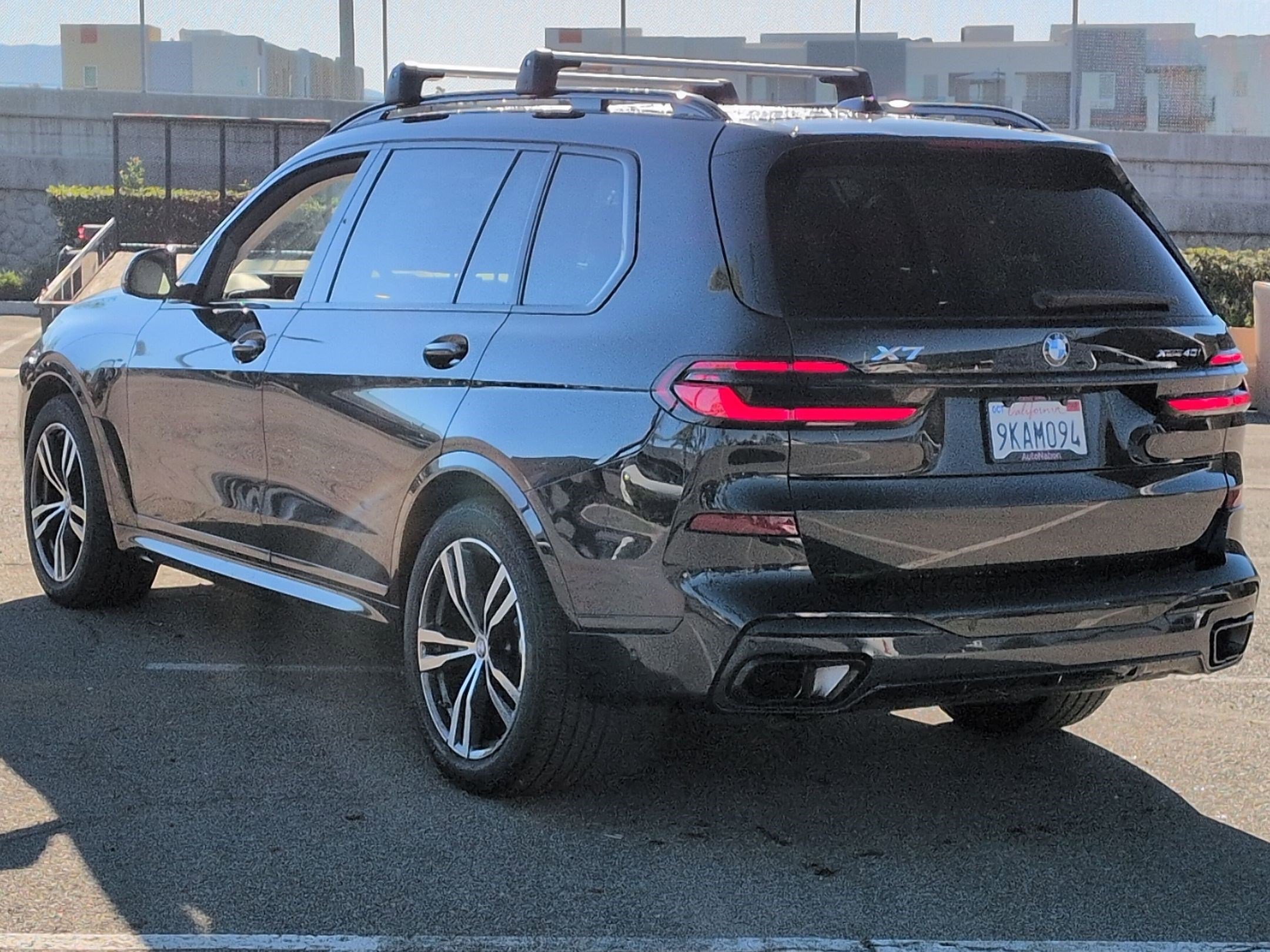 Certified 2024 BMW X7 xDrive40i w/ Executive Package image 8