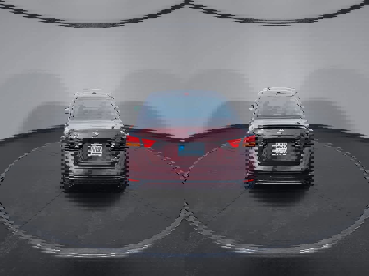 Used 2025 Nissan Altima 2.5 SV image 7