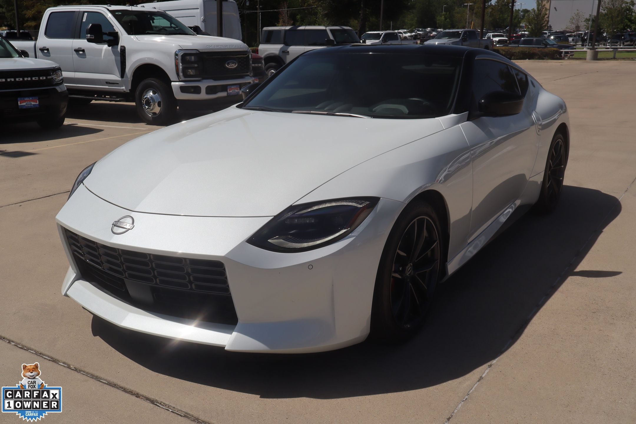 Used 2024 Nissan Z Performance w/ Floor Mat Package RWD image 8