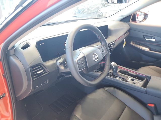 New 2026 Nissan Sentra SR w/ SR Premium Package FWD image 24