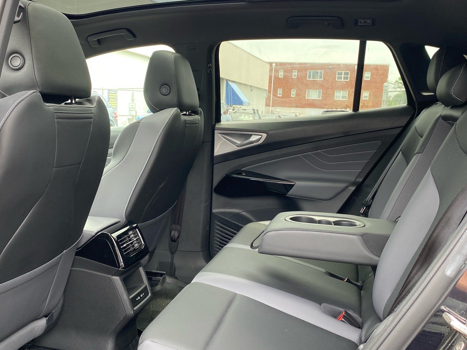 Certified 2023 Volkswagen ID.4 Pro S RWD image 17