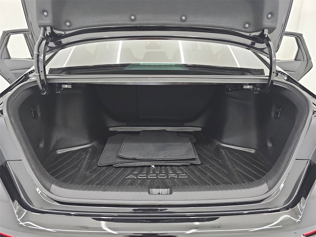 Certified 2023 Honda Accord EX-L image 14