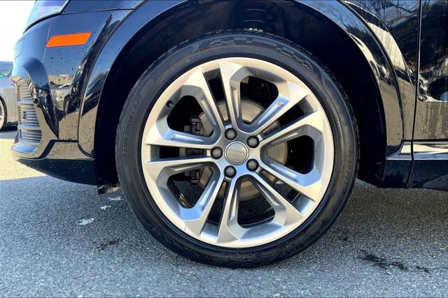 Used 2017 Audi Q3 2.0T Premium Plus w/ Premium Plus Package image 5