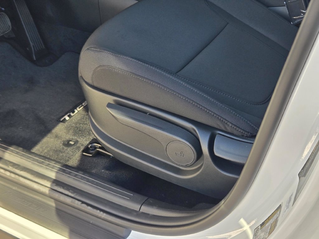 New 2026 Hyundai Tucson SE FWD image 12