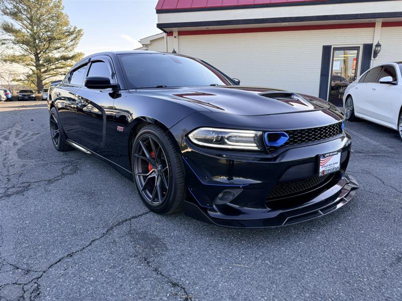 Used 2017 Dodge Charger R/T Scat Pack RWD image 3