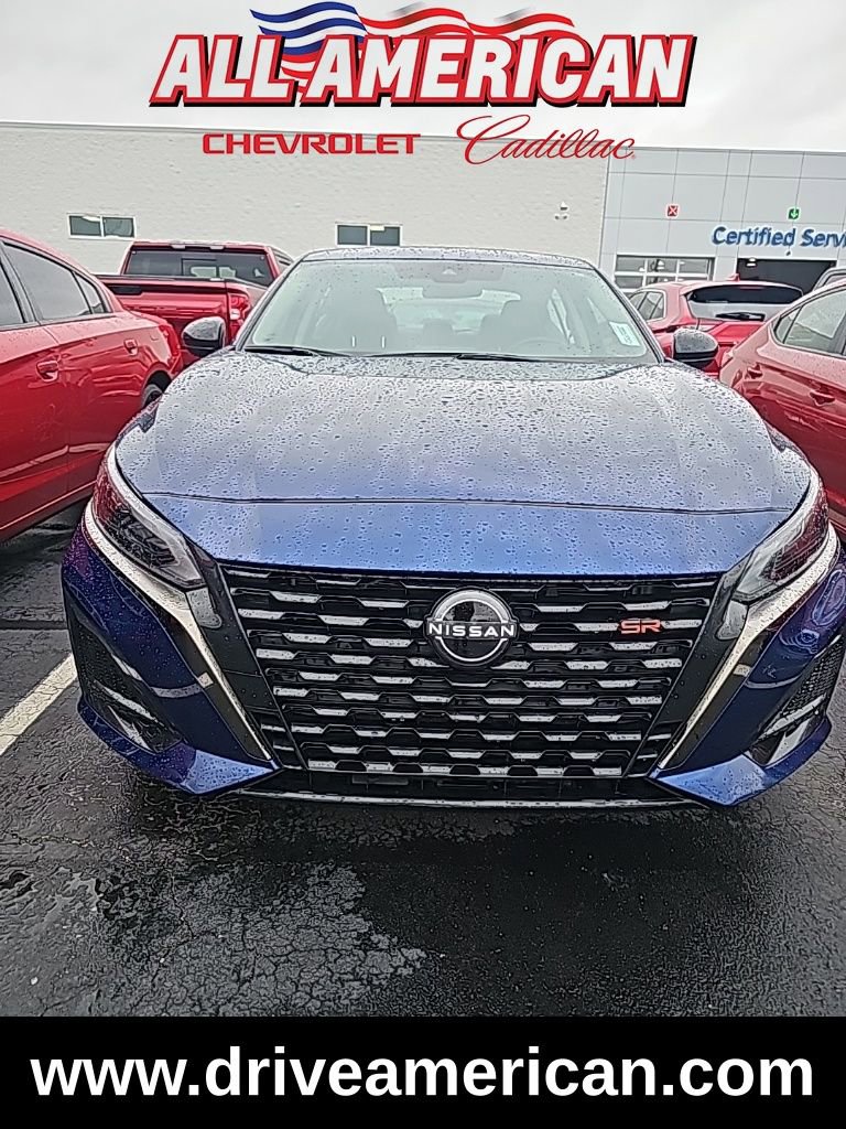 Used 2024 Nissan Altima 2.5 SR
