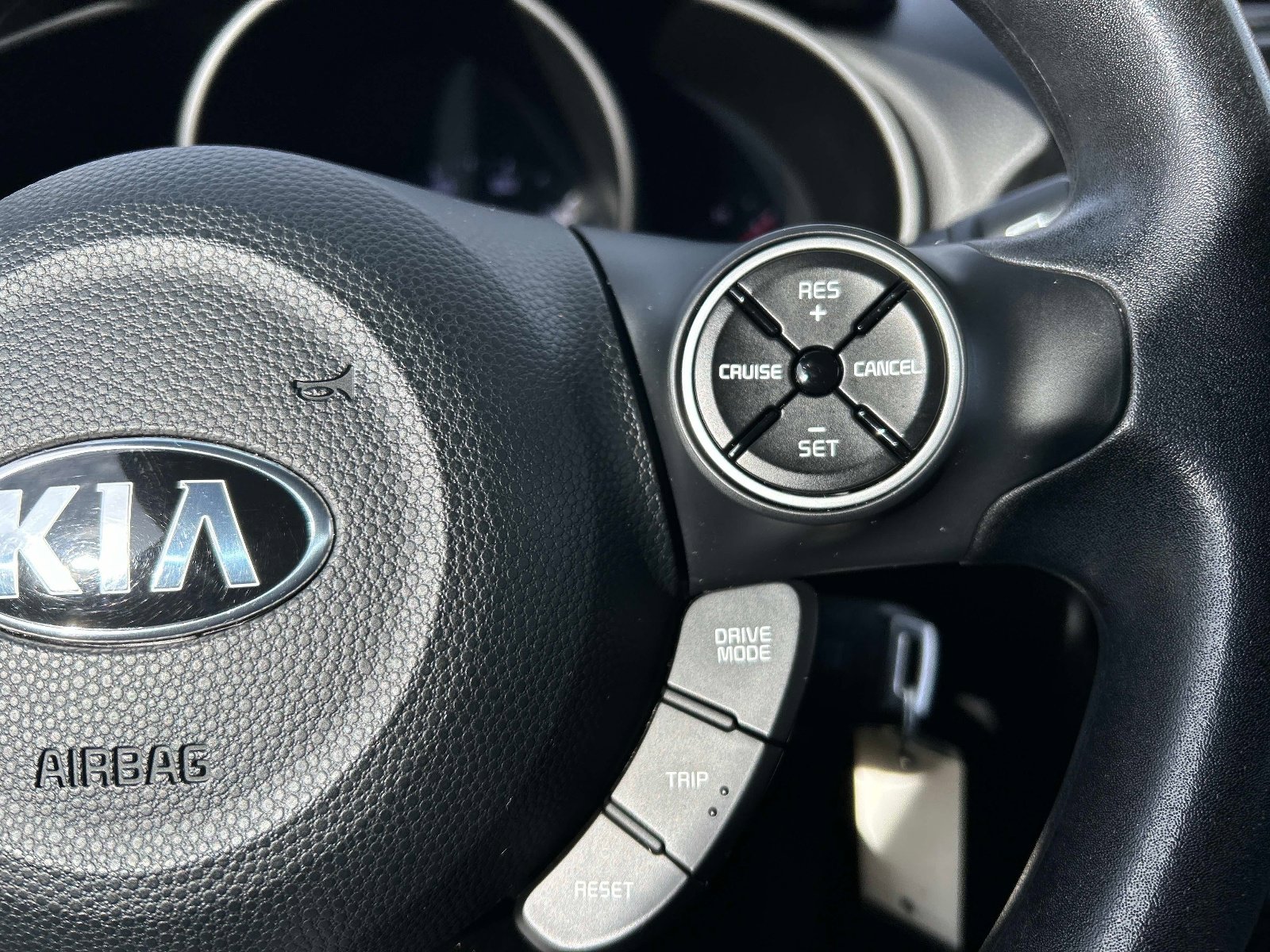 Used 2017 Kia Soul + image 22