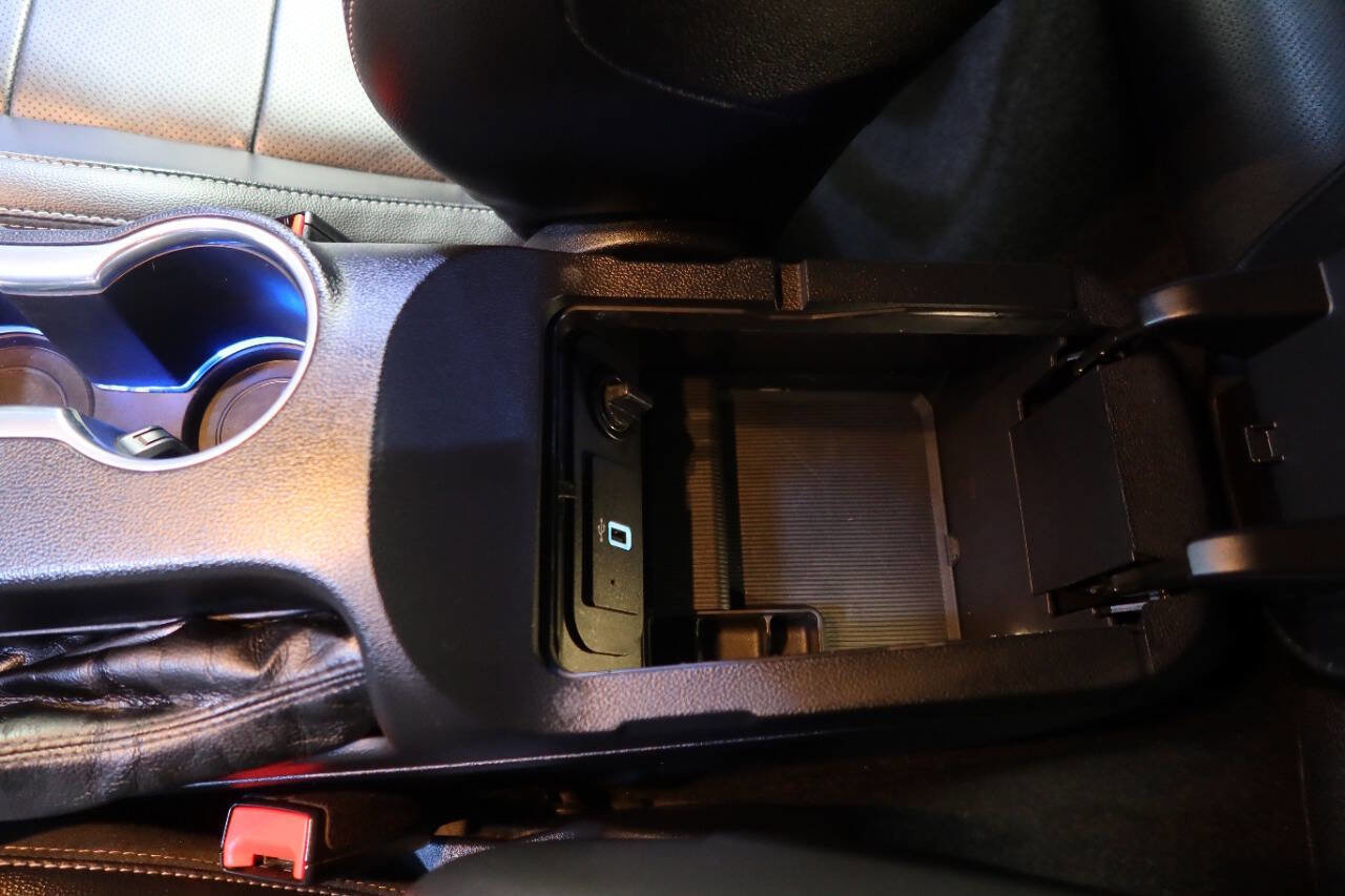 Used 2019 Ford Mustang GT Premium RWD image 25