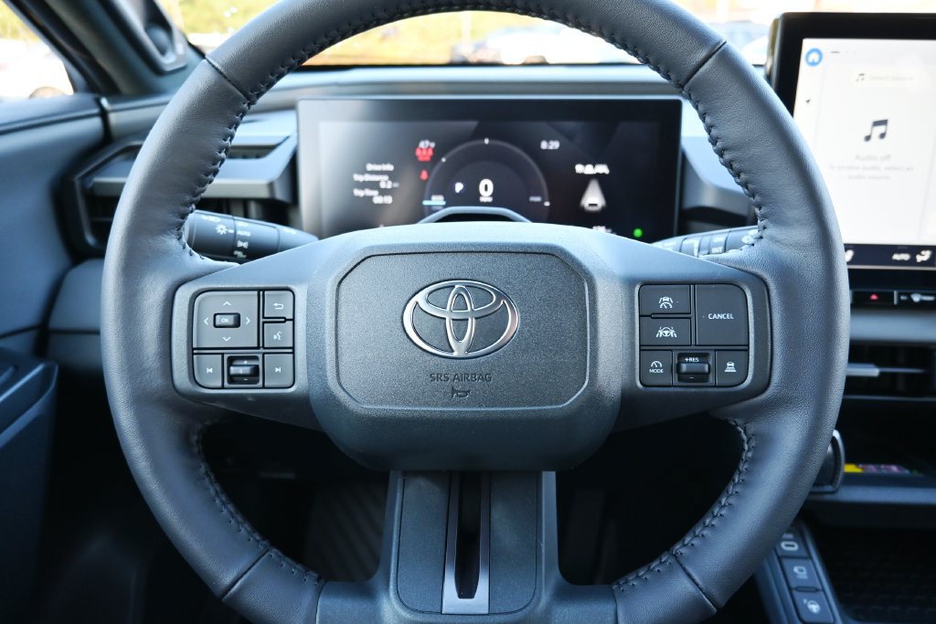 New 2026 Toyota RAV4 XSE w/ Panoramic Sun Roof Package AWD/4WD image 20