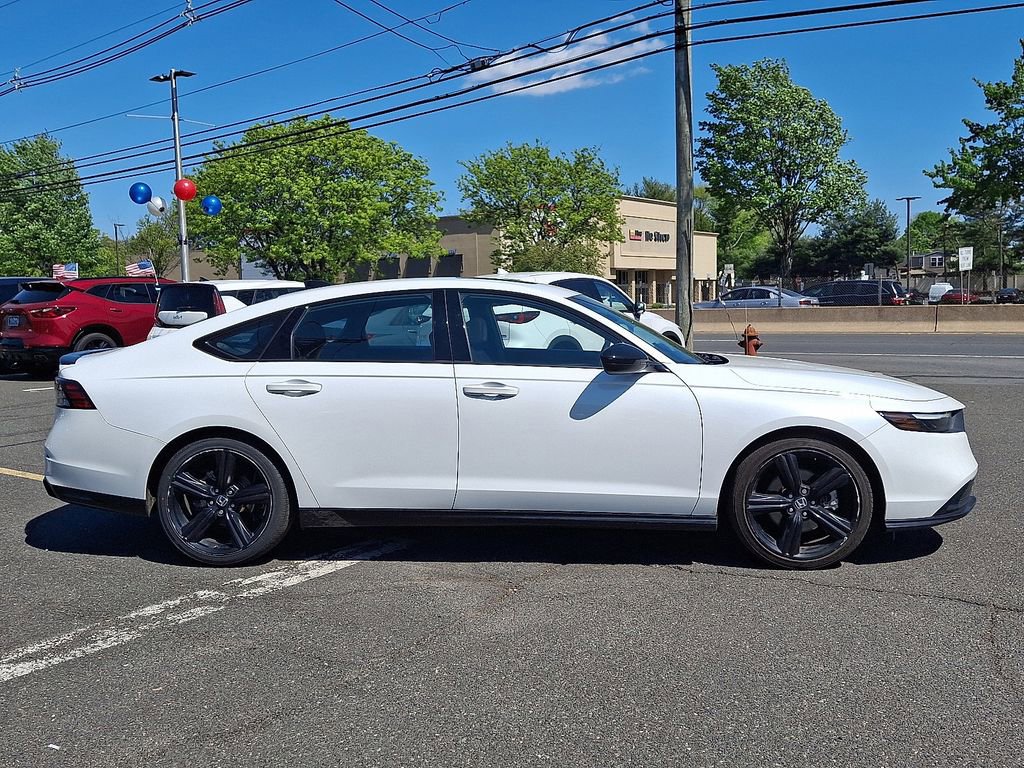Used 2023 Honda Accord Sport image 8
