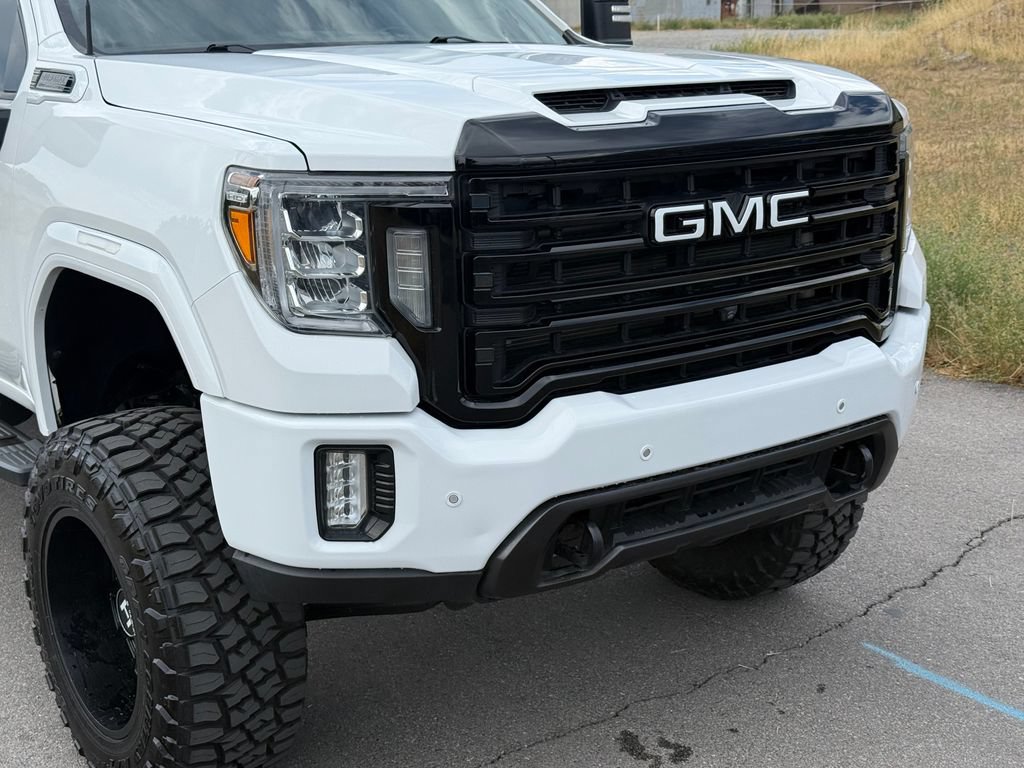 Used 2023 GMC Sierra 3500 SLT w/ SLT Premium Package AWD/4WD image 3