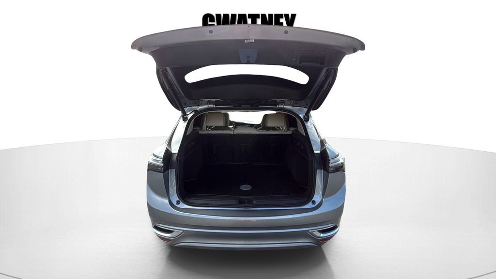 Used 2023 Buick Envision Avenir image 18