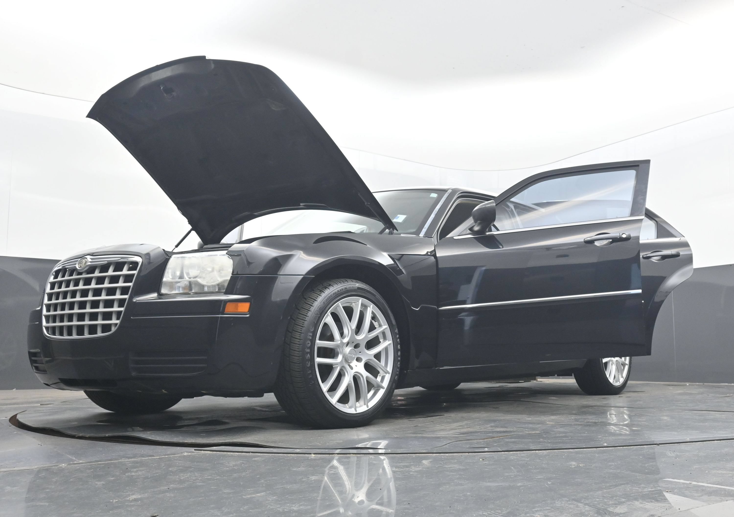 Used 2008 Chrysler 300 LX RWD image 38