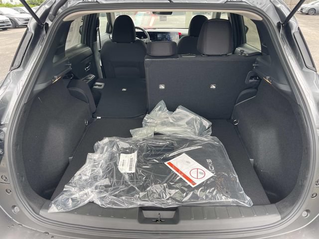 New 2026 Nissan Kicks SV w/ Interior Electronics Package FWD image 12