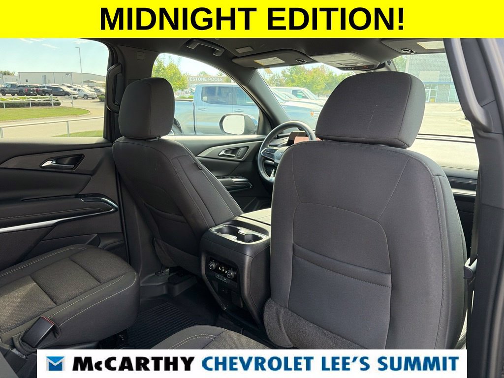 Used 2024 Chevrolet Traverse LT FWD image 31