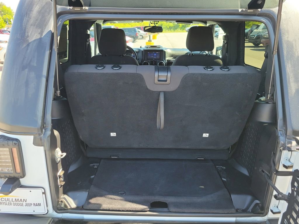 Used 2015 Jeep Wrangler Sport AWD/4WD image 31