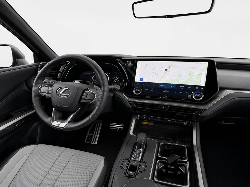 Used 2026 Lexus TX 500h AWD image 31