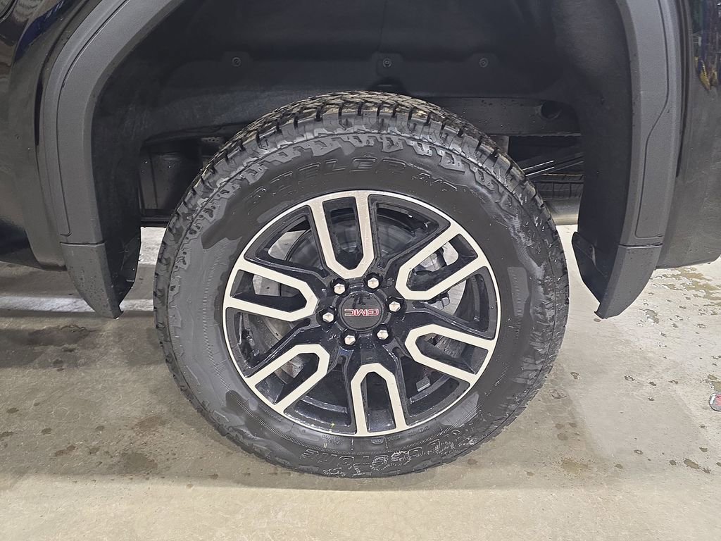 New 2026 GMC Sierra 1500 AT4 w/ AT4 Premium Package image 33
